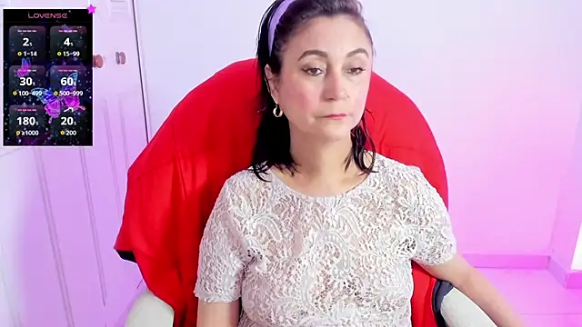 danielahot66 online show from 05-07-26, 08:31