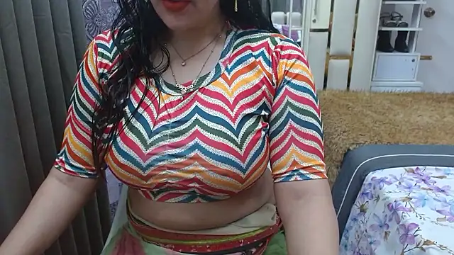 Lovelywife786 online show from 01-17-26, 05:49