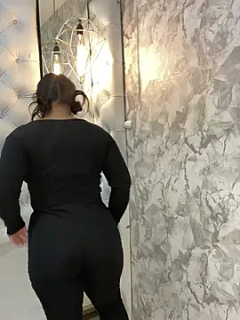 EmilyQueen3x online show from 01-06-25, 07:56