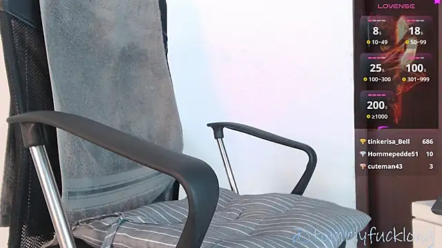 Snapshot of tommylongxx chatting on 01-29-25, 03:33 tommylongxx online show from 01-29-25, 03:33