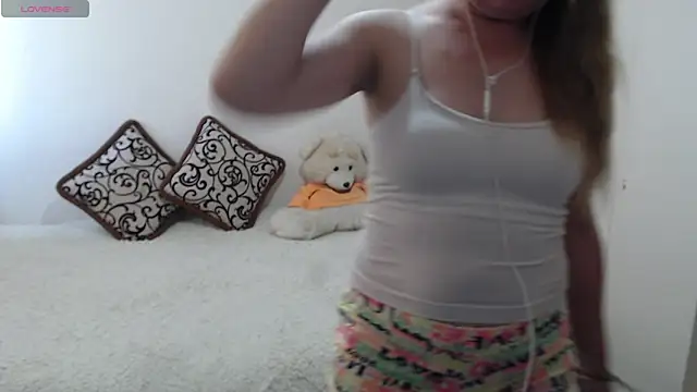 MargotLot online show from 05-17-26, 07:06