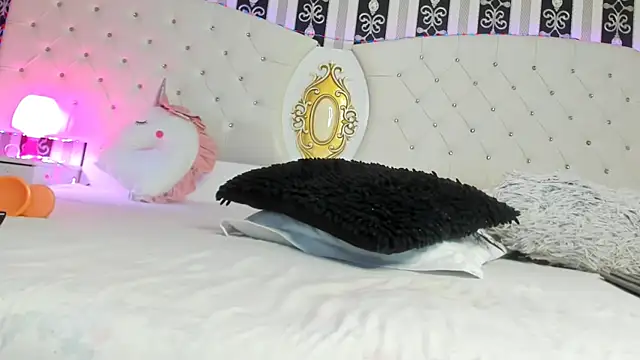 Aidasina online show from 03-10-25, 08:12