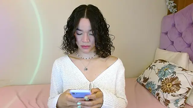 kiarablue online show from 10-11-25, 01:49