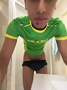 Jhonny123 0 online show from 05-04-26, 09:11