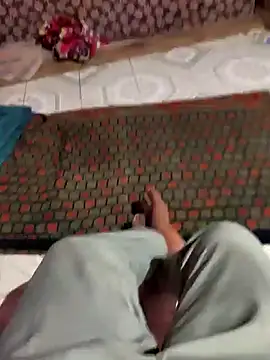 Snapshot of Gopal1243 chatting on 12-03-24, 03:44 Gopal1243 online show from 12-03-24, 03:44