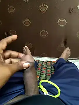 Snapshot of Gopal1243 chatting on 12-13-24, 04:05 Gopal1243 online show from 12-13-24, 04:05