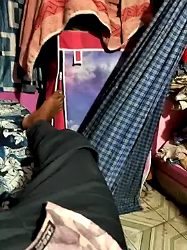 Snapshot of Gopal1243 chatting on 01-31-26, 09:24 Gopal1243 online show from 01-31-26, 09:24