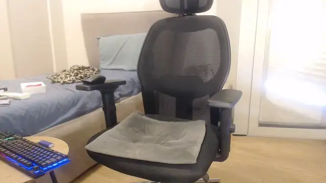 damarossa87 online show from 02-11-25, 09:42