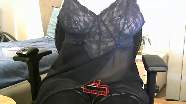 damarossa87 online show from 02-28-25, 10:20