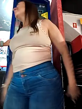 Nanybaker95 online show from 11-20-25, 04:12