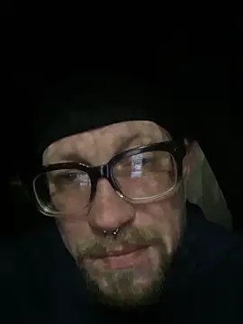 Snapshot of Tomas_Zaddy chatting on 01-29-25, 10:37 Tomas Zaddy online show from 01-29-25, 10:37