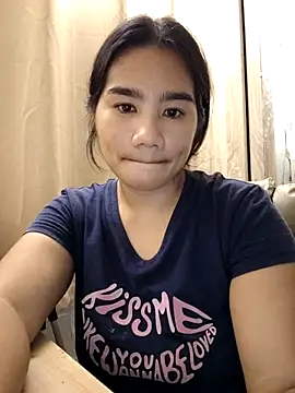 Kissy07 online show from 10-04-25, 03:26