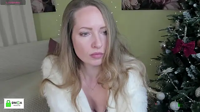 Queenymel online show from 01-11-26, 04:01