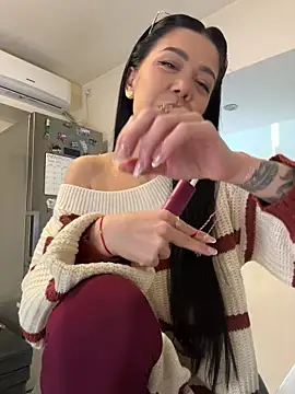 Snapshot of denise_k chatting on 03-01-26, 12:40 denise k online show from 03-01-26, 12:40