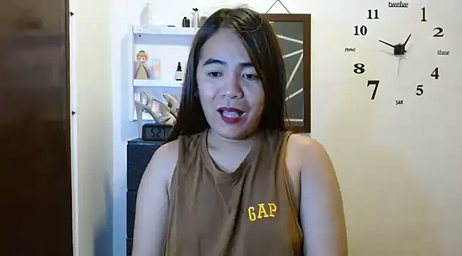 Snapshot of IvanaSuck_Cock chatting on 12-11-24, 09:23 IvanaSuck Cock online show from 12-11-24, 09:23