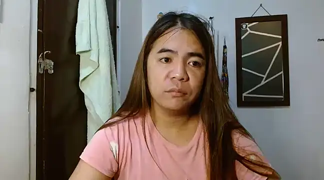 Snapshot of IvanaSuck_Cock chatting on 02-14-25, 08:48 IvanaSuck Cock online show from 02-14-25, 08:48