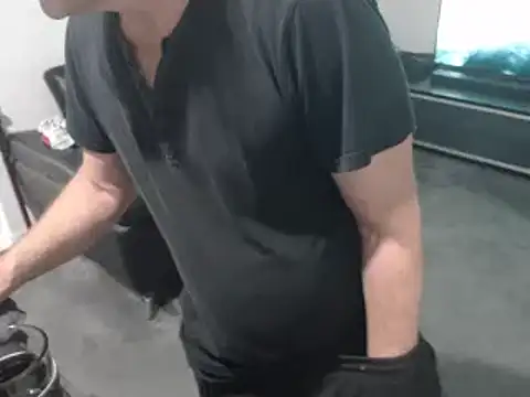 Snapshot of shhhoot73 chatting on 11-05-25, 03:56 shhhoot73 online show from 11-05-25, 03:56