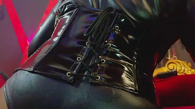 PerlaDivaio online show from 10-06-25, 01:52