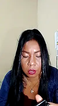 rosmery-navarro online show from 03-18-25, 04:04