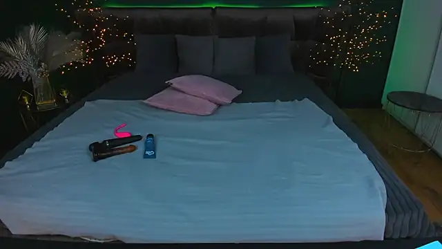 Kamilla Hot online show from 09-27-25, 06:35