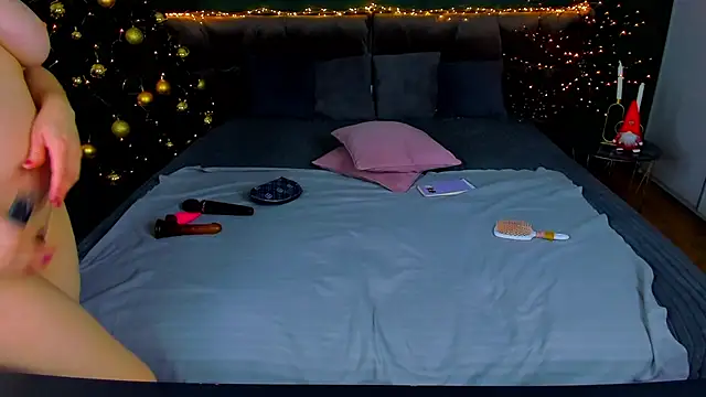 Snapshot of Kamilla_Hot chatting on 01-10-26, 06:37 Kamilla Hot online show from 01-10-26, 06:37