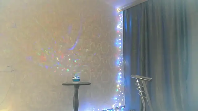 elenaza online show from 09-30-25, 07:52