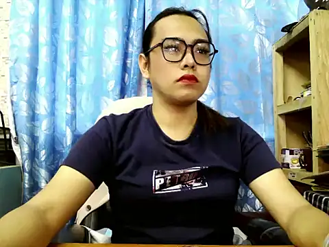 Your PrettyGirlxxx online show from 06-10-26, 05:39