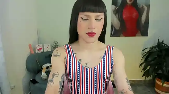 queenramoona-hot online show from 01-15-25, 09:30