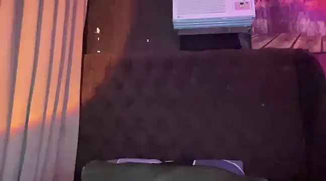 Snapshot of Lo_la_69 chatting on 12-20-24, 05:47 Lo la 69 online show from 12-20-24, 05:47