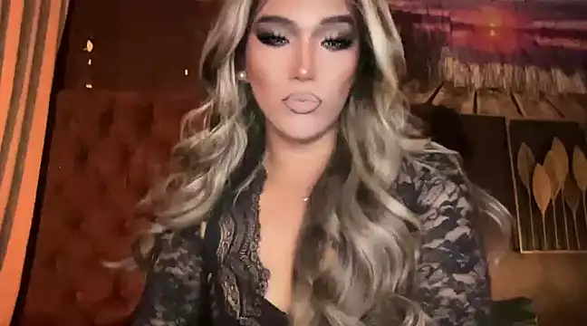 Snapshot of Lo_la_69 chatting on 01-08-25, 06:20 Lo la 69 online show from 01-08-25, 06:20