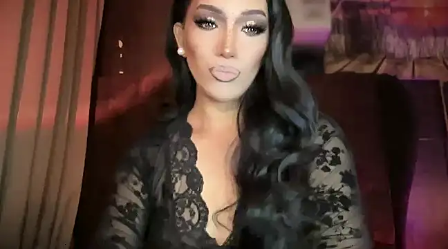 Snapshot of Lo_la_69 chatting on 03-08-25, 04:12 Lo la 69 online show from 03-08-25, 04:12