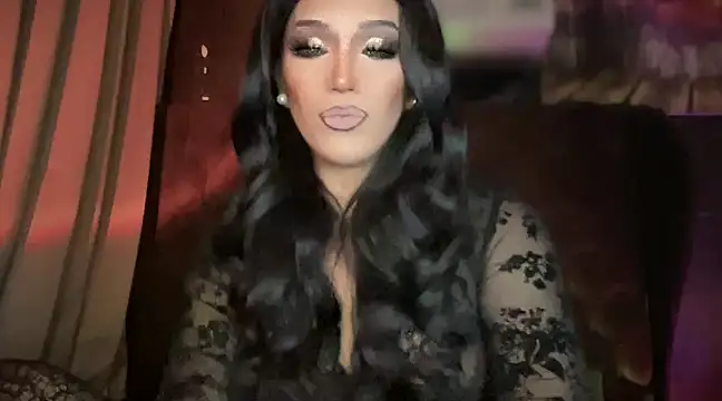 Snapshot of Lo_la_69 chatting on 03-14-25, 02:10 Lo la 69 online show from 03-14-25, 02:10