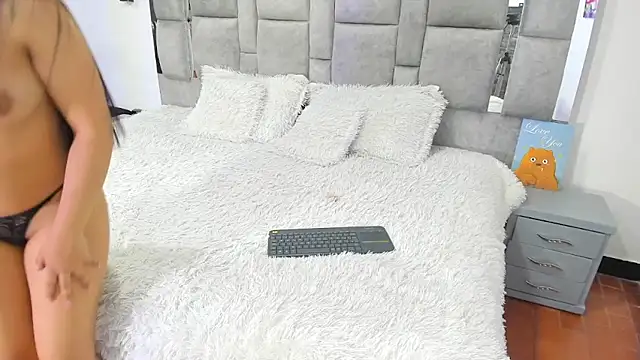Candy And Andy  online show from 02-19-25, 06:43