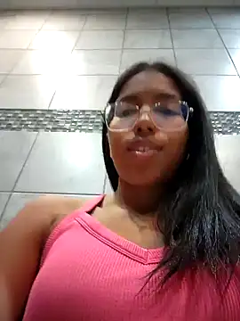 Snapshot of SheenaBrooke chatting on 01-04-25, 01:52 SheenaBrooke online show from 01-04-25, 01:52