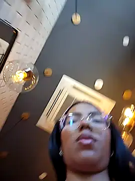 Snapshot of SheenaBrooke chatting on 01-12-25, 06:27 SheenaBrooke online show from 01-12-25, 06:27