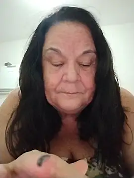 Yaya Mineira online show from 03-17-26, 10:02