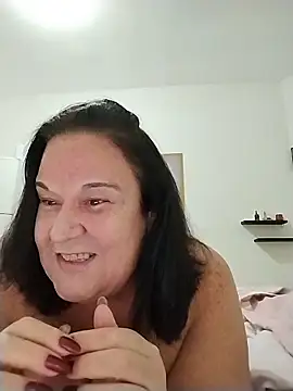Snapshot of Yaya_Mineira chatting on 05-24-26, 08:03 Yaya Mineira online show from 05-24-26, 08:03