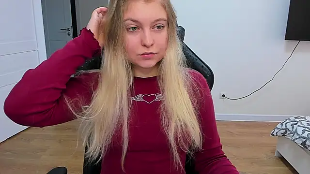 Snapshot of stacy_miracle chatting on 03-07-25, 10:13 stacy miracle online show from 03-07-25, 10:13