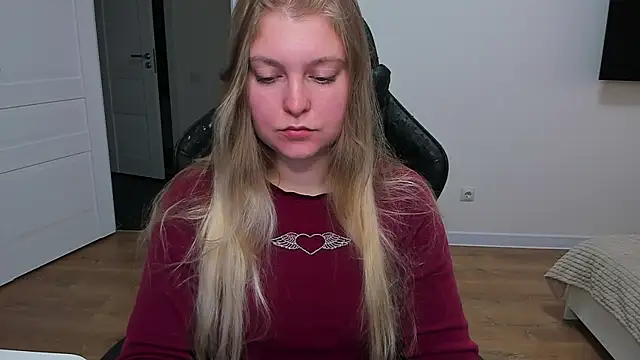 stacy miracle online show from 09-30-25, 03:17