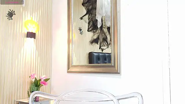 Snapshot of _Valeria_Brown chatting on 10-10-25, 09:03 Valeria Brown online show from 10-10-25, 09:03