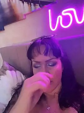 Lolaley2 online show from 10-16-25, 07:42