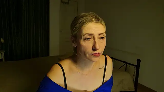 ZoeGrant online show from 03-07-26, 06:49