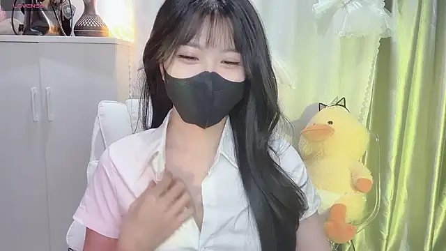 Mya Lee online show from 02-23-25, 04:57