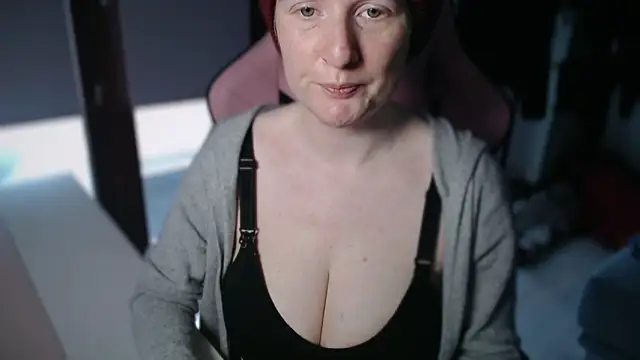 Exotic-Desire online show from 05-18-26, 08:20