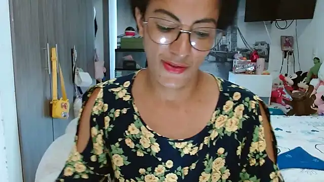 kateleyagrey online show from 12-10-24, 09:43