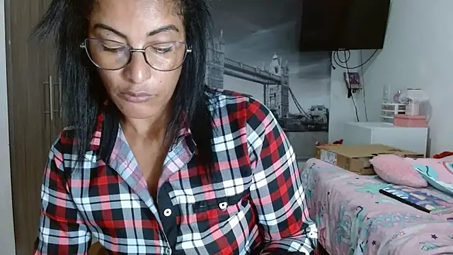 kateleyagrey online show from 01-18-25, 02:03