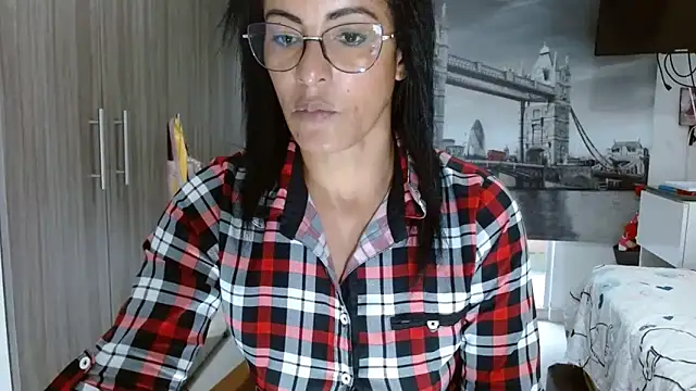 kateleyagrey online show from 02-03-25, 10:43