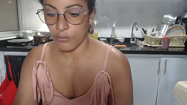 kateleyagrey online show from 10-27-25, 07:07