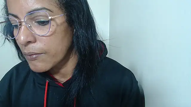 kateleyagrey online show from 06-14-26, 02:30