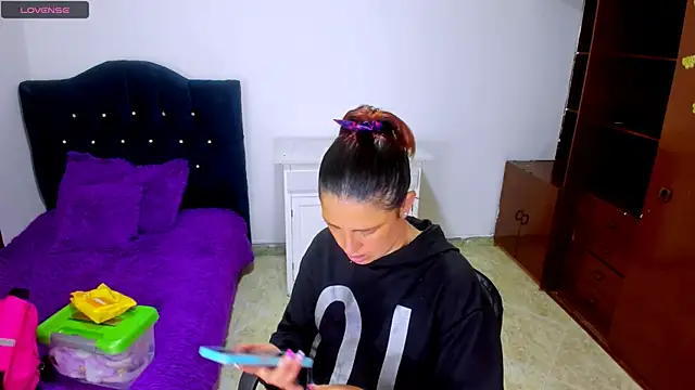 Violeta hornny online show from 02-10-25, 08:31